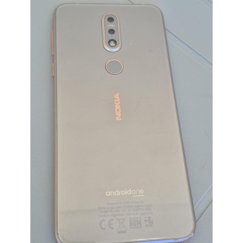 Celular Nokia 7.1 1096 Color Gris - 2