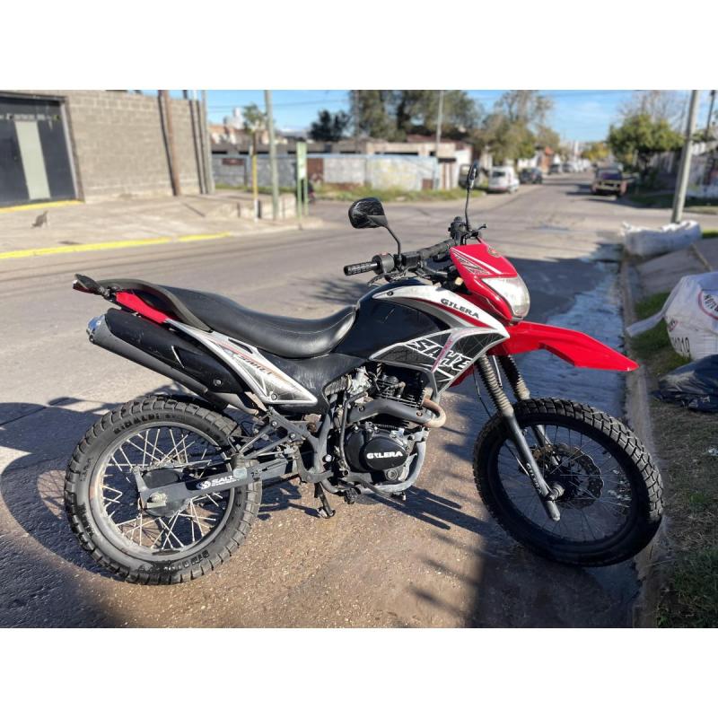 Vendo moto gilera Sahel 150cc