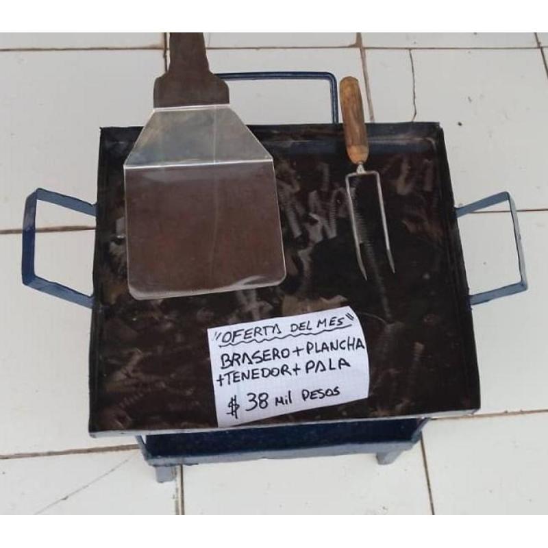 brasero mas plancha, tenedor y pala