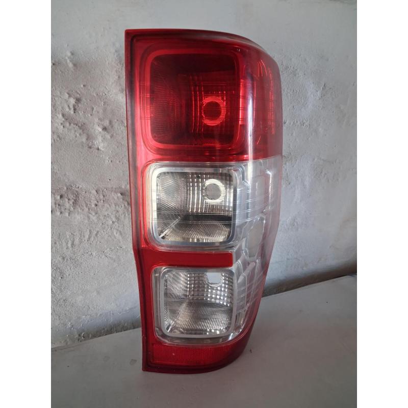 Faro Trasero Derecho Ford Ranger 2013/2018