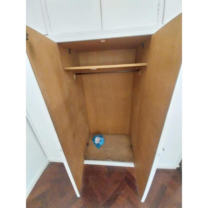 Ropero de madera maciza - 3
