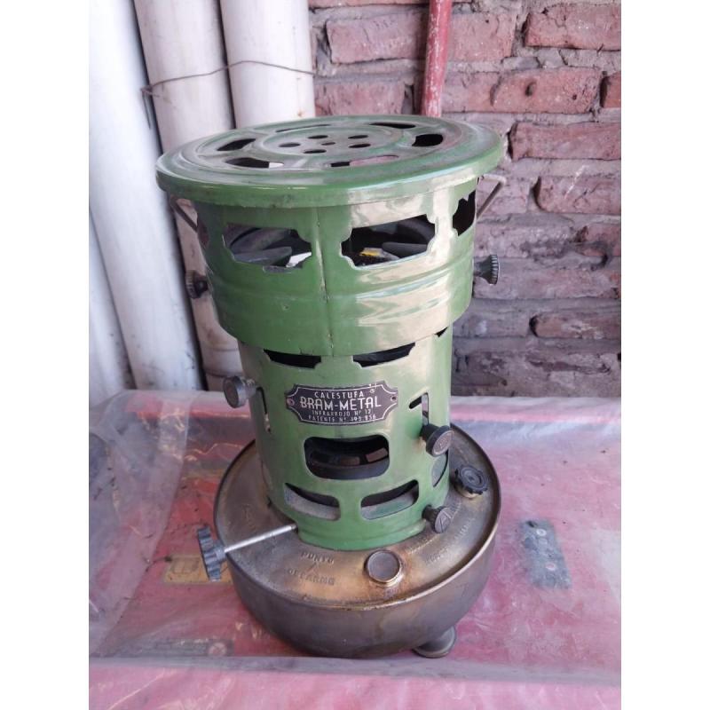 Estufa a kerosene marca bram-metal como nueva