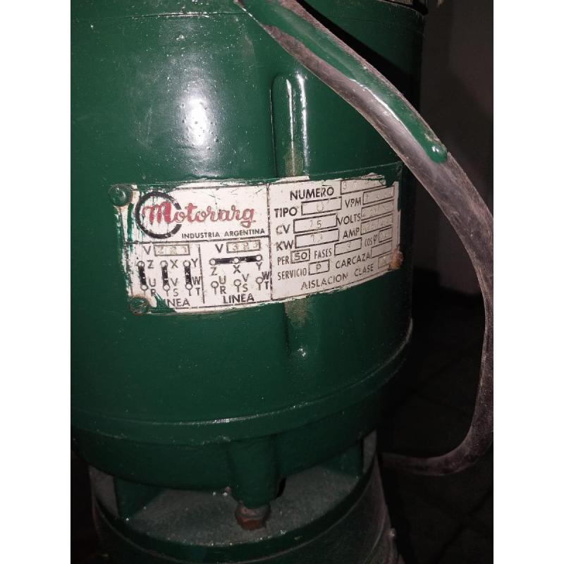 Bomba centrifuga ,motor trifasico motorarg 1.5 hp