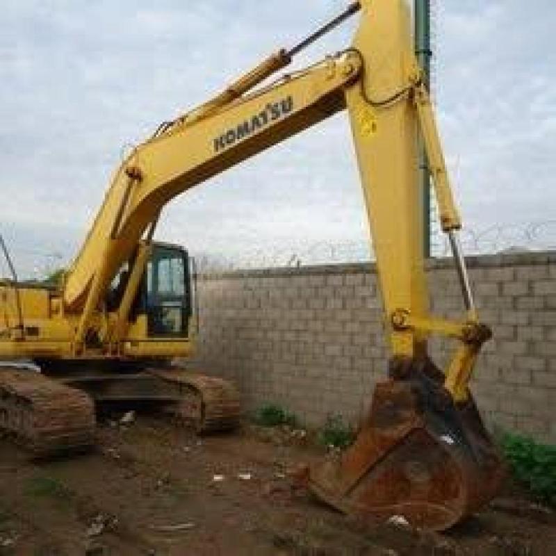 2006 KOMATSU pc 200 lc