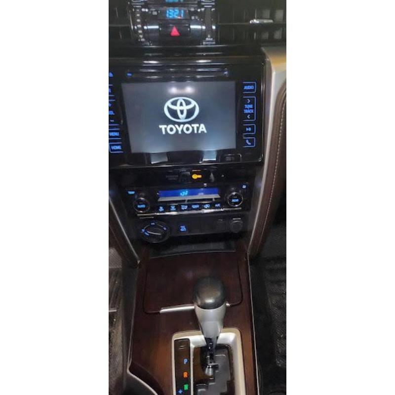 Sw4 srx 2018 at 2.8 7 asientos , levas volante 113.000 km unico dueÑo - 7