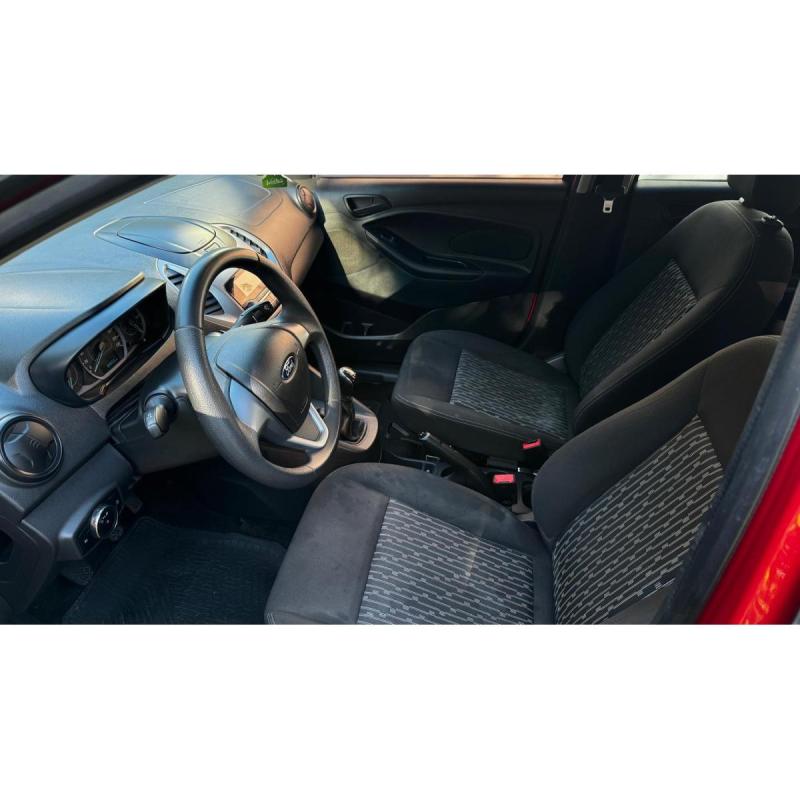 Vendo Ford KA S+ modelo 2019 (muy bueno) 82600 km