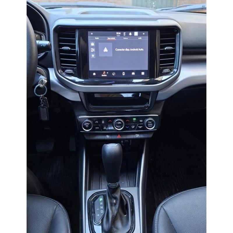 Fiat toro freedom 1.8 16v 4x2 at6 - 12