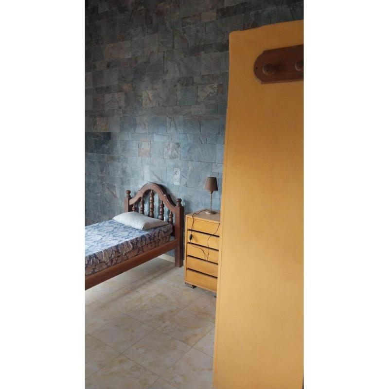 Casa capilla del monte. integramente de piedra. dueÑo vende - 14