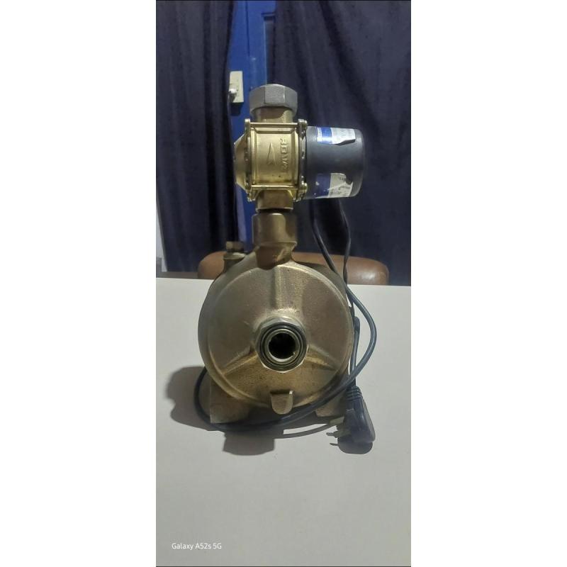 Bomba presurizadora rowa tango sfl