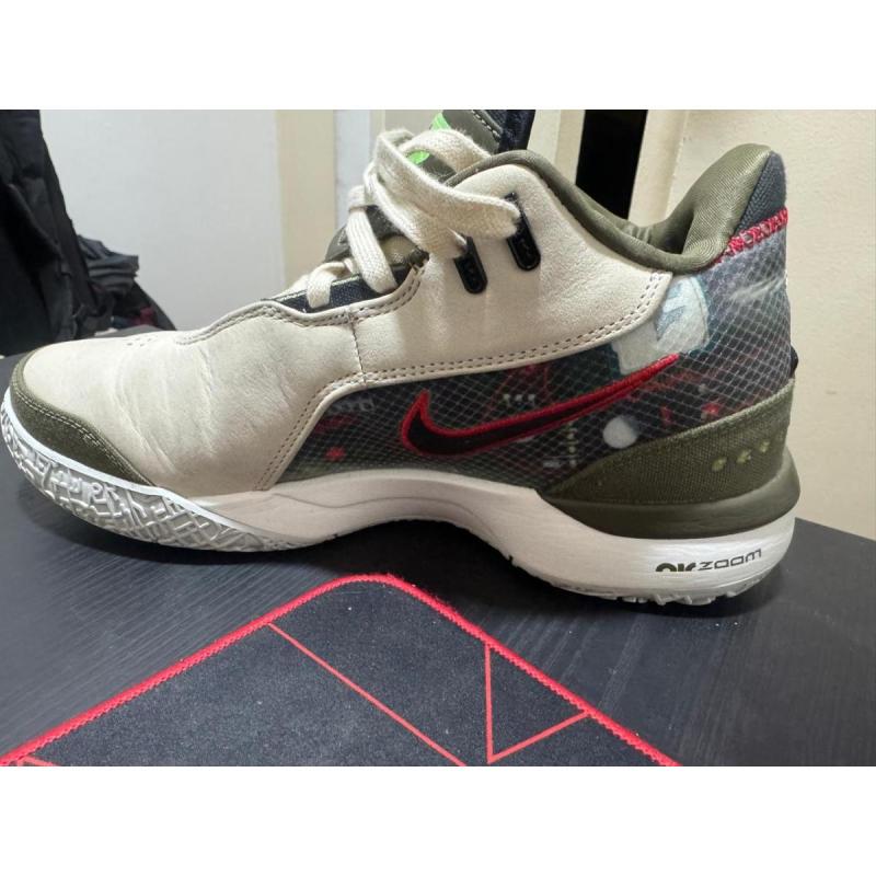 Nike Zoom LeBron XXT Gen AMPD — FaZe Gaming Set-up