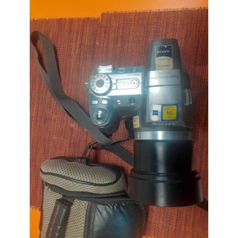 Camara Semi Profesional Sony DSC-H2 Cyber Shot - 2