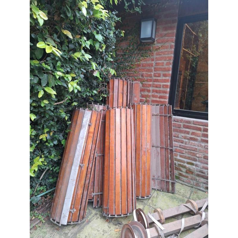Lote de 5 Persianas de Madera Raulí Chileno (Liquidación)