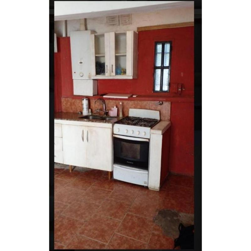 Alquiler casa ph al frente