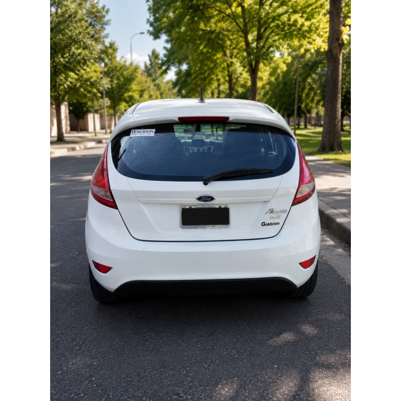 Vendo ford fiesta kinetic design titanium 1.6 – aÑo 2012 - 2