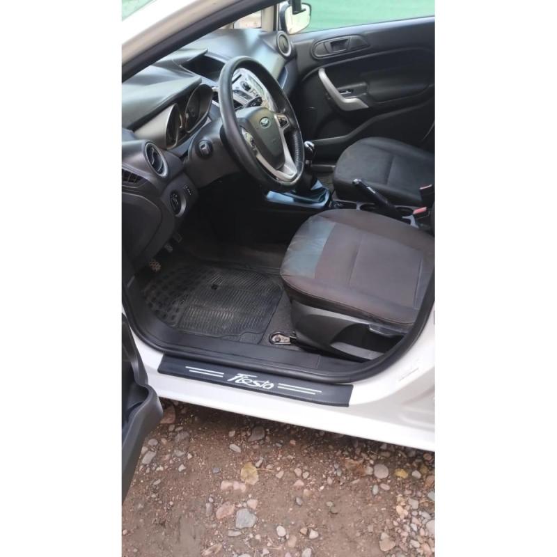 Vendo ford fiesta kinetic design titanium 1.6 – aÑo 2012 - 10
