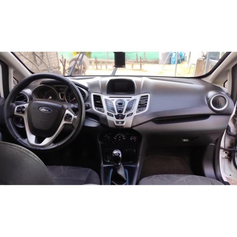 Vendo ford fiesta kinetic design titanium 1.6 – aÑo 2012 - 11
