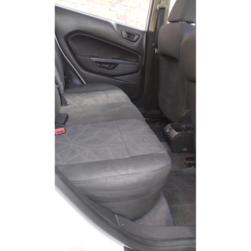 Vendo ford fiesta kinetic design titanium 1.6 – aÑo 2012 - 12