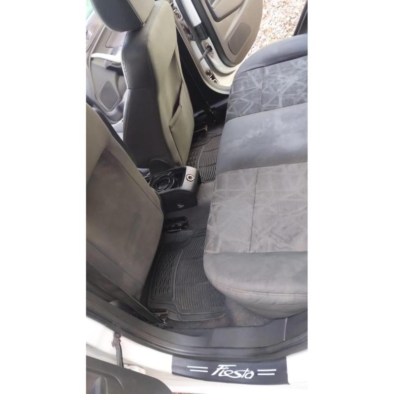 Vendo ford fiesta kinetic design titanium 1.6 – aÑo 2012 - 14