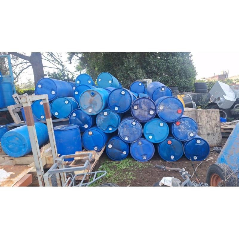 Tambores Plasticos 200 Litros - 5