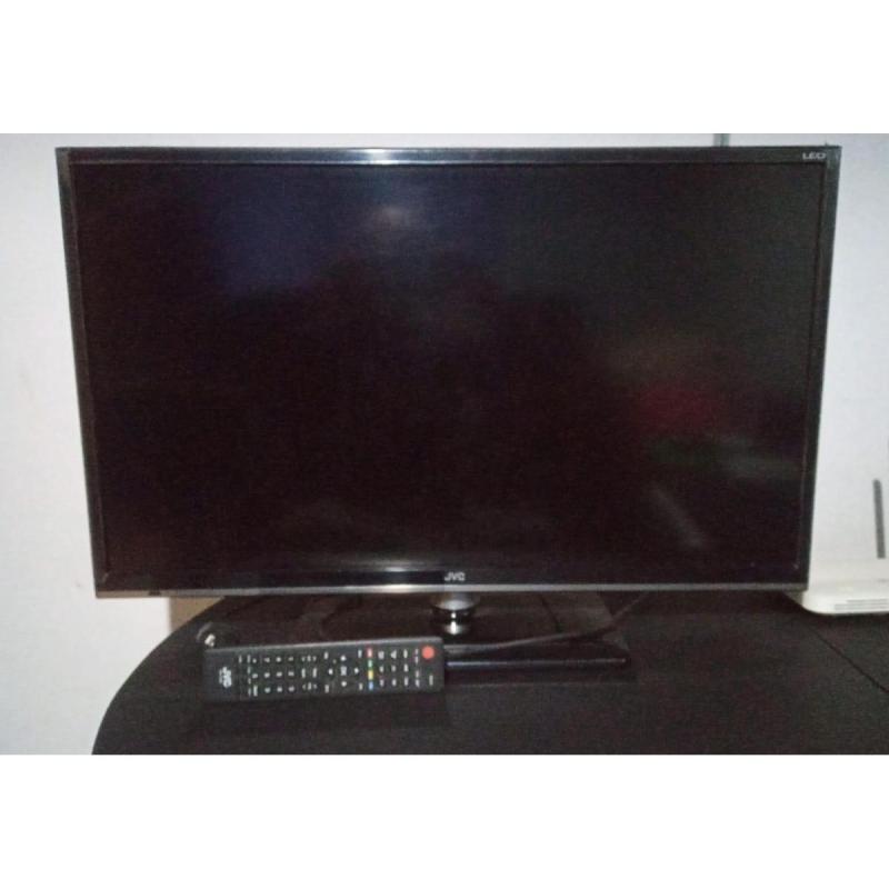Televisor JVC Led de 32''