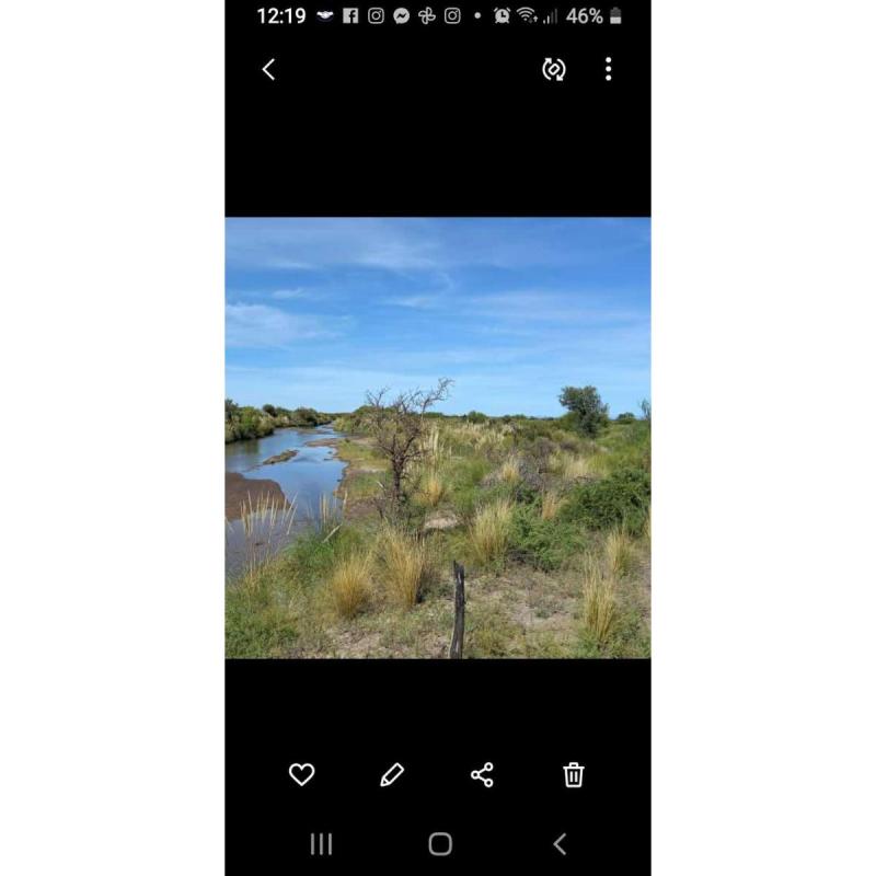 Compro campo con costa de río