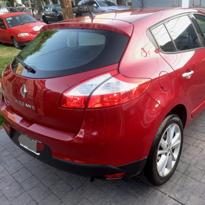 SOLO PARA ENTENDIDOS. Megane III 2.0 Luxe, única mano con 38.000 km ! - 4