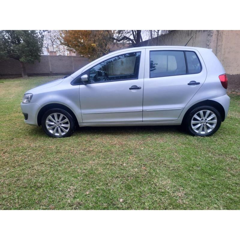 Volkswagen Fox 1.6 Confortline - 5