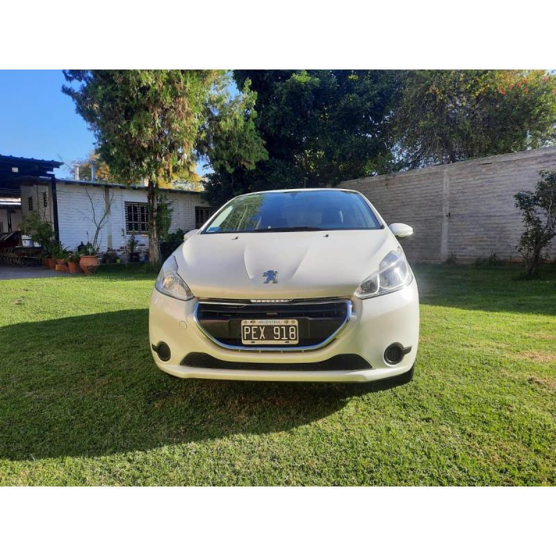 Peugeot 208 active