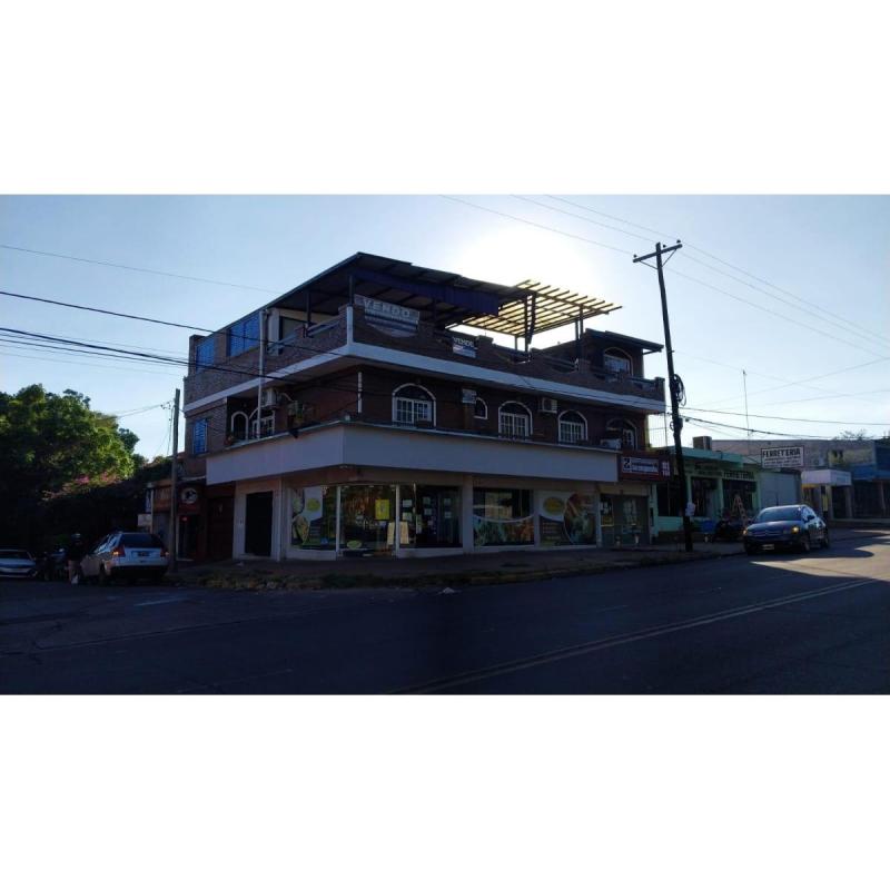 Complejo Habitacional/Comercial