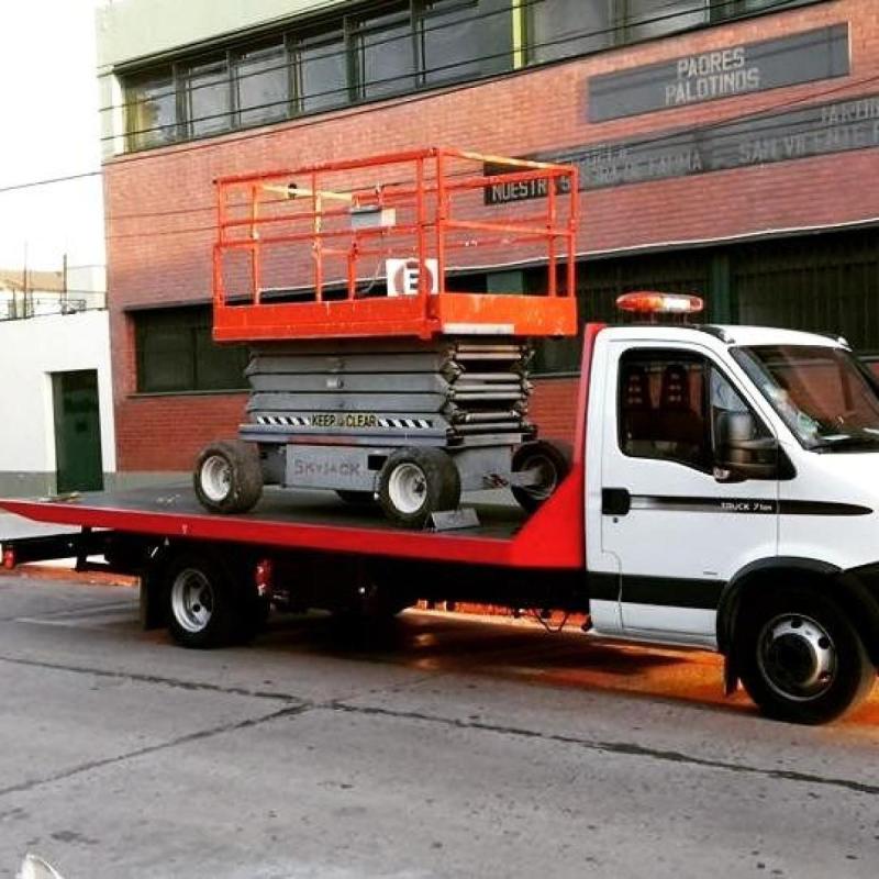 GrÚas planchas las 24 horas los 365 dias del aÑo llamanos/ su consulta no molesta