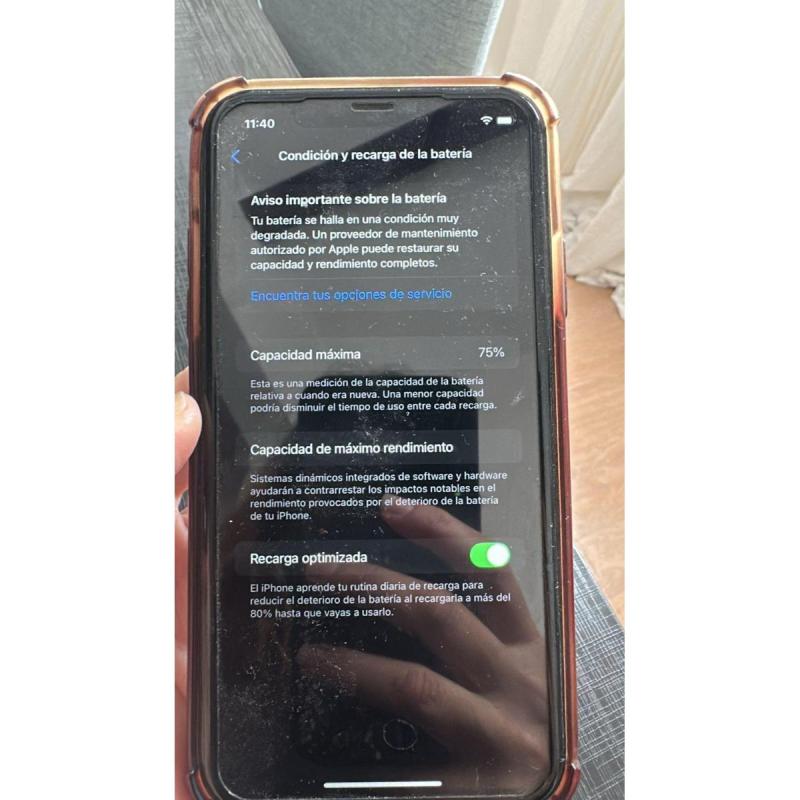 iPhone 11 - 3