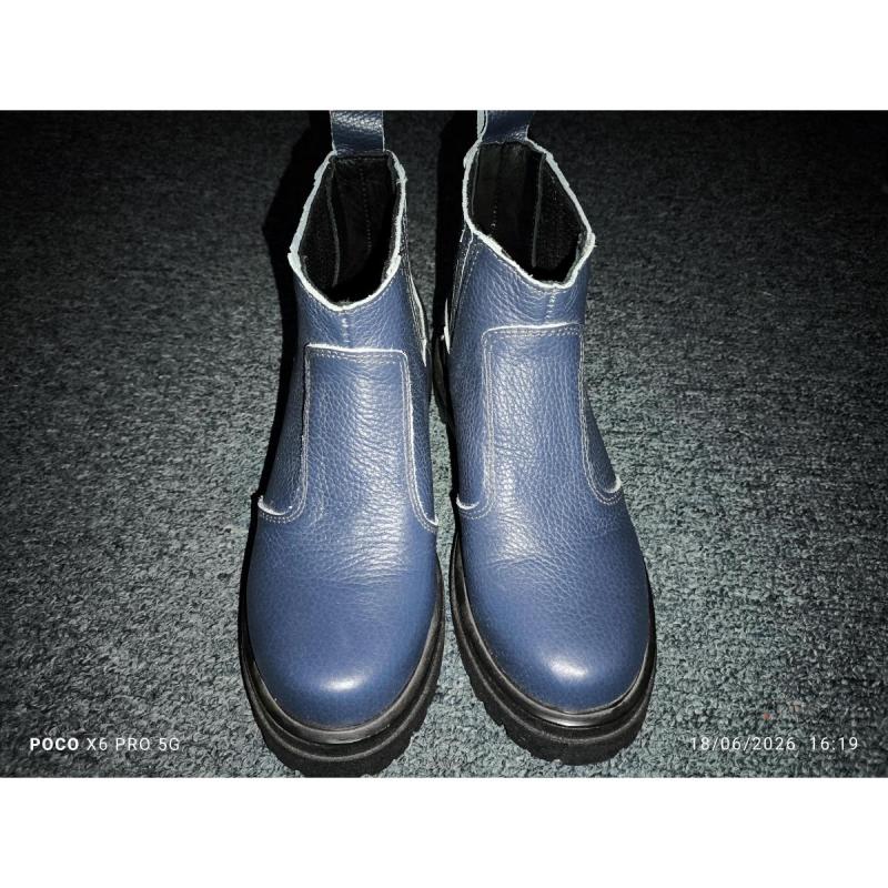 Botas
