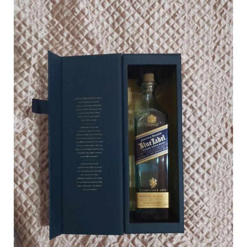 Whisky Johnnie Walker vacíos originales con estuche ideal colección o decoracion - 6