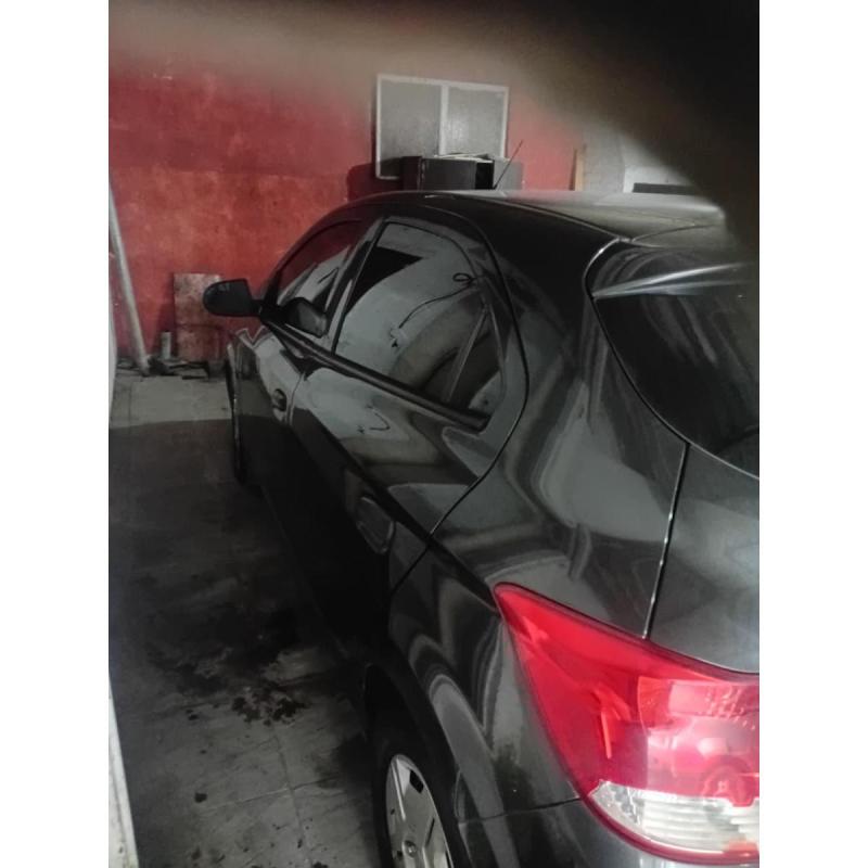 Vendo!!!!! ONIX - 3