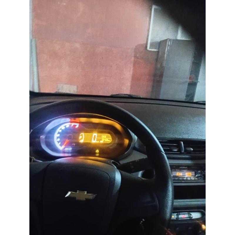 Vendo!!!!! ONIX - 4