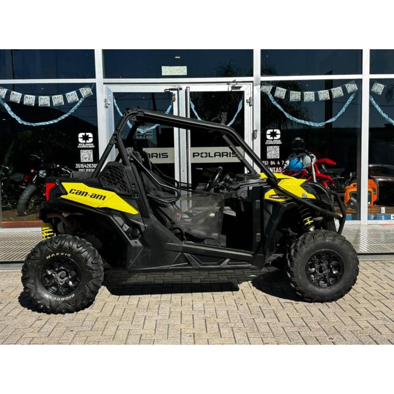 Can am maverick 800 - 3