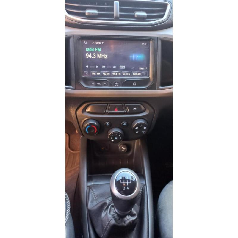 Vendo Chevrolet Prisma 2015 con GNC y 48.000km, en excelente estado - 8