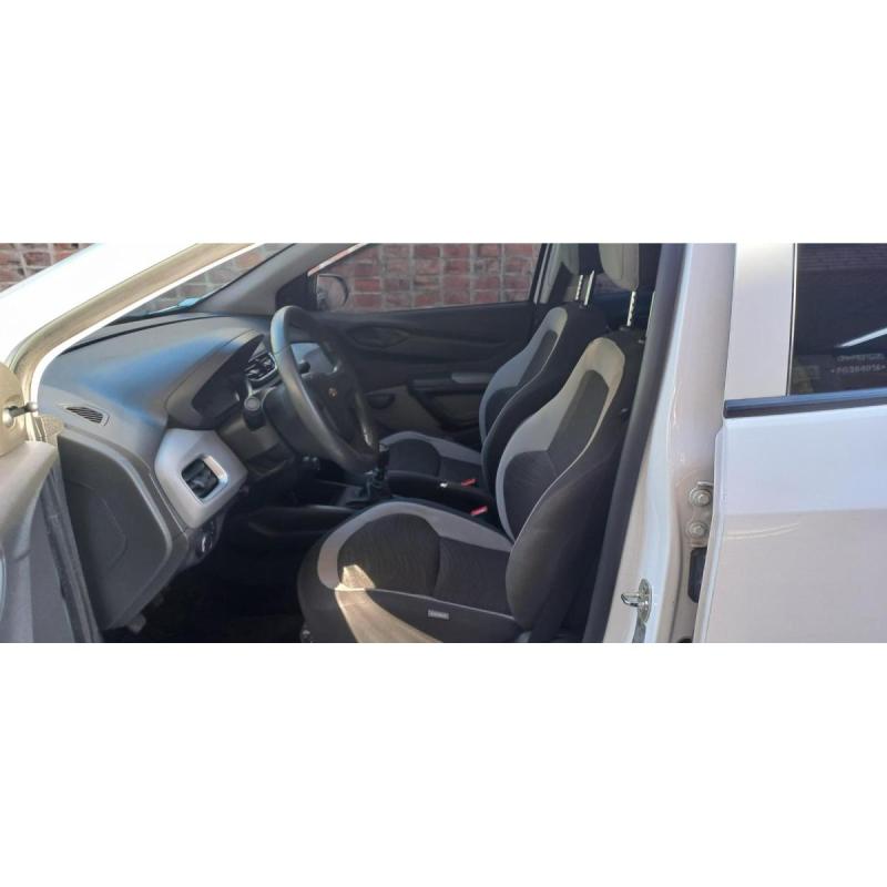 Vendo Chevrolet Prisma 2015 con GNC y 48.000km, en excelente estado - 15