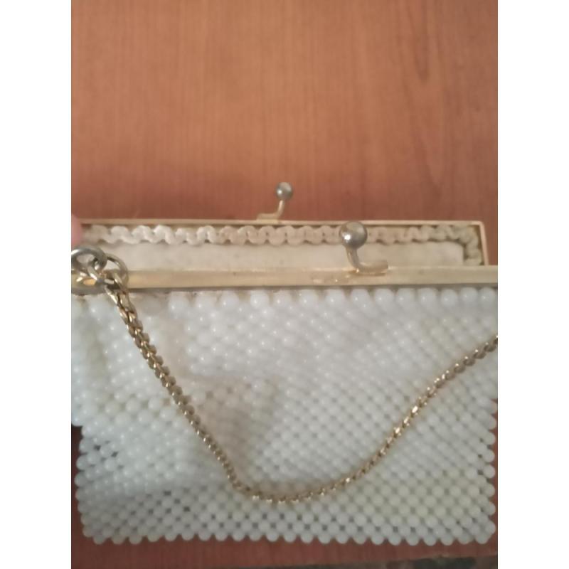 Carterita para fiesta blanca y dorada - 2