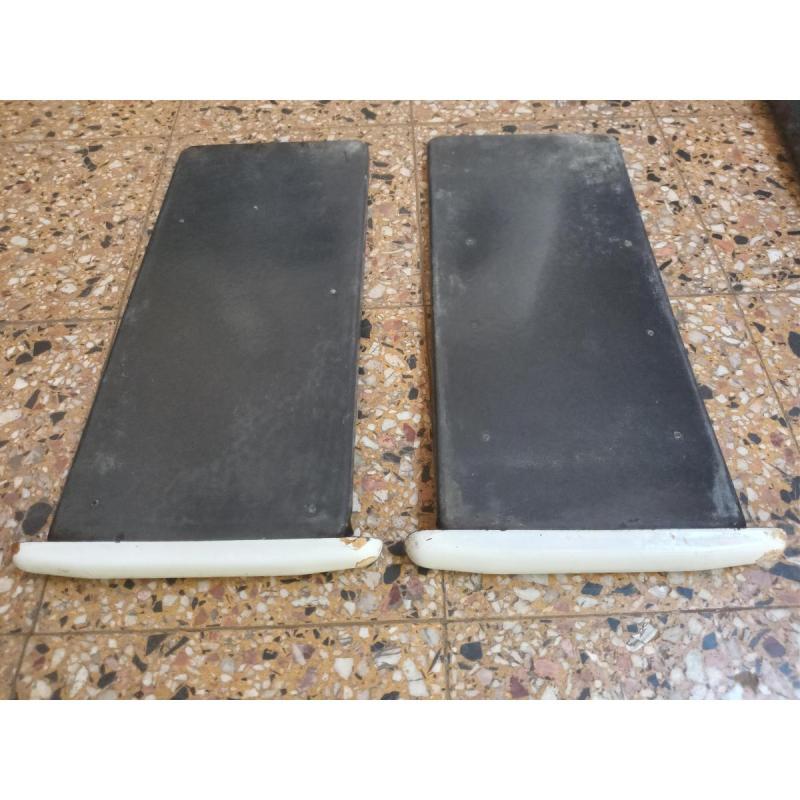Dos bandejas antiderrame y una chapa para horno de antigua cocina Flamex