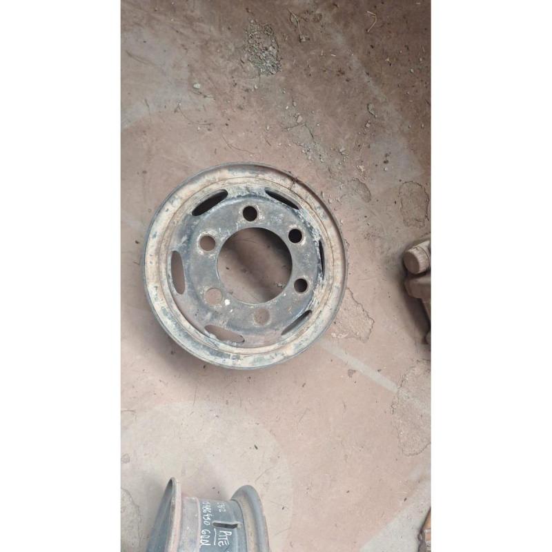 Llanta para camion Hyundai H350
