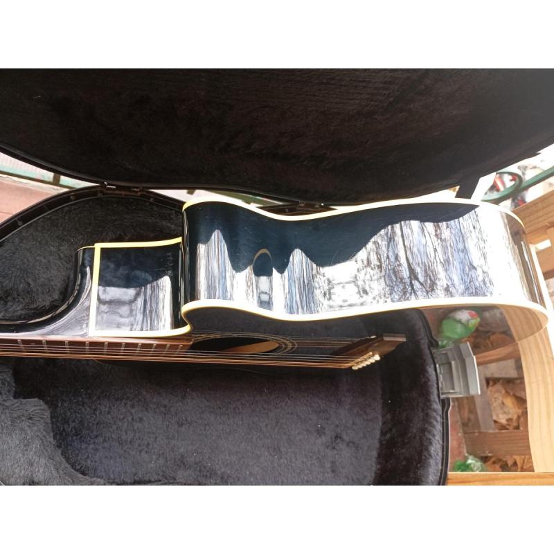 Guitarra electroacústica Takamine EG 260 - 5