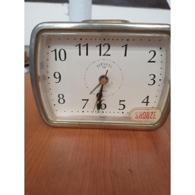 Despertador Parsons a pila
