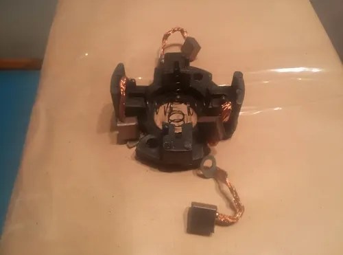 Plaqueta Porta Carbones Para Burro De Arranque Hyosung - 9