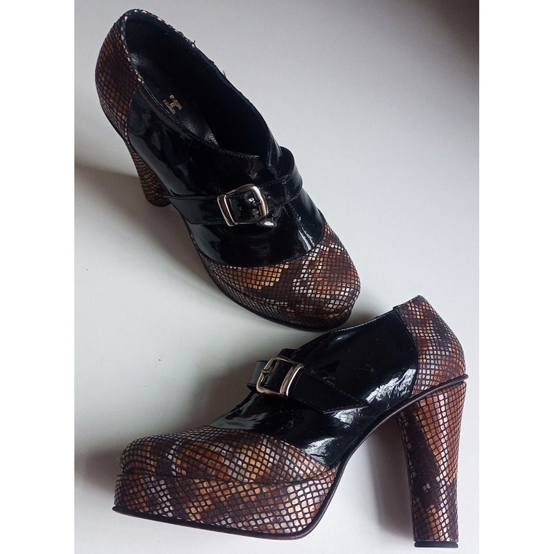 Zapatos altos Mishka - Número 38