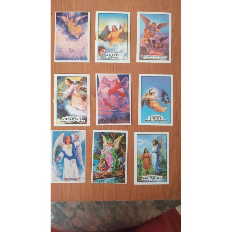 Lote estampitas de arcángeles  surtidas, Virgen Desatanudos y Angel de la Guarda