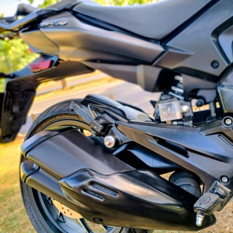 Dominar 400 Tourer Modelo 2023 - 10