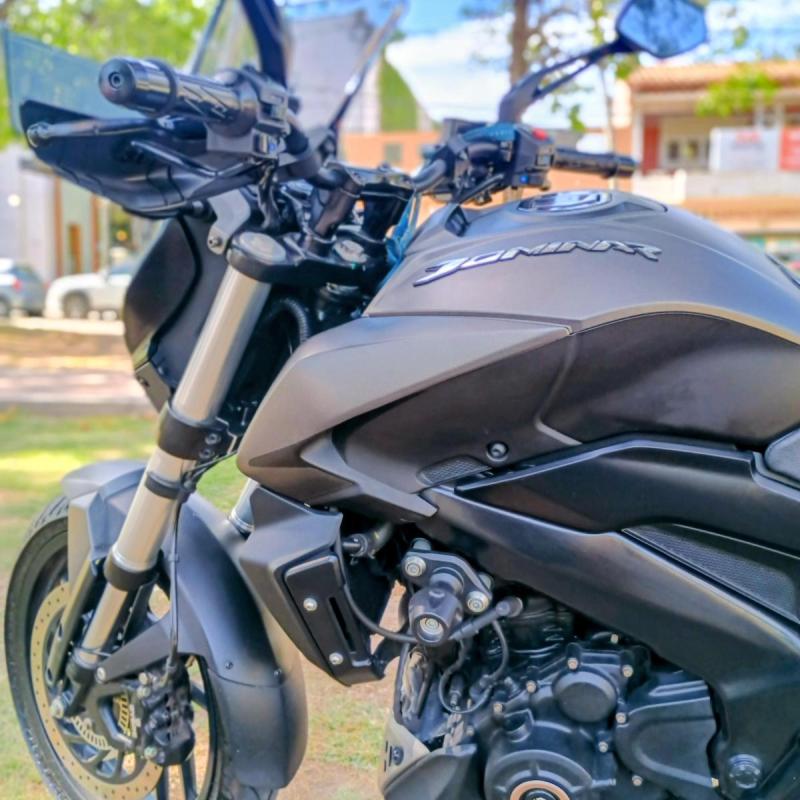 Dominar 400 Tourer Modelo 2023 - 13