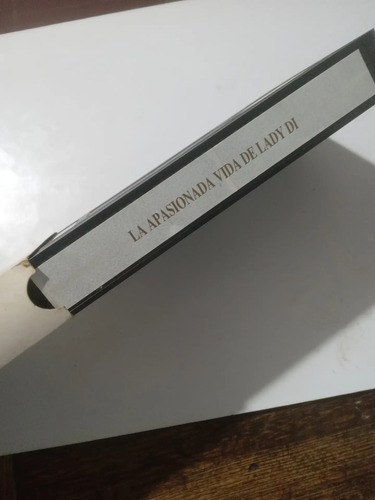 Vhs La Apasionada Vida De Lady Di - 3