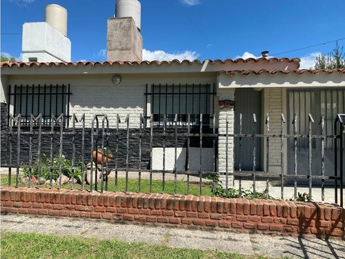 Casa + Departamento, A Metros De La Ruta. Tanti - 4